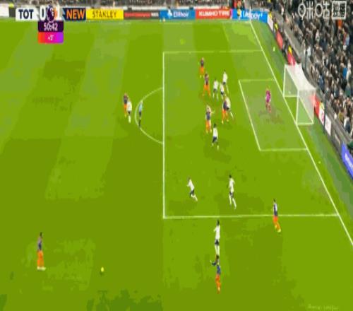 常规赛焦点,上海击败山,王哲林,BBIN,BBIN平台,在线博彩,BBIN老虎机,真人娱乐,电子游戏平台,BBIN官网